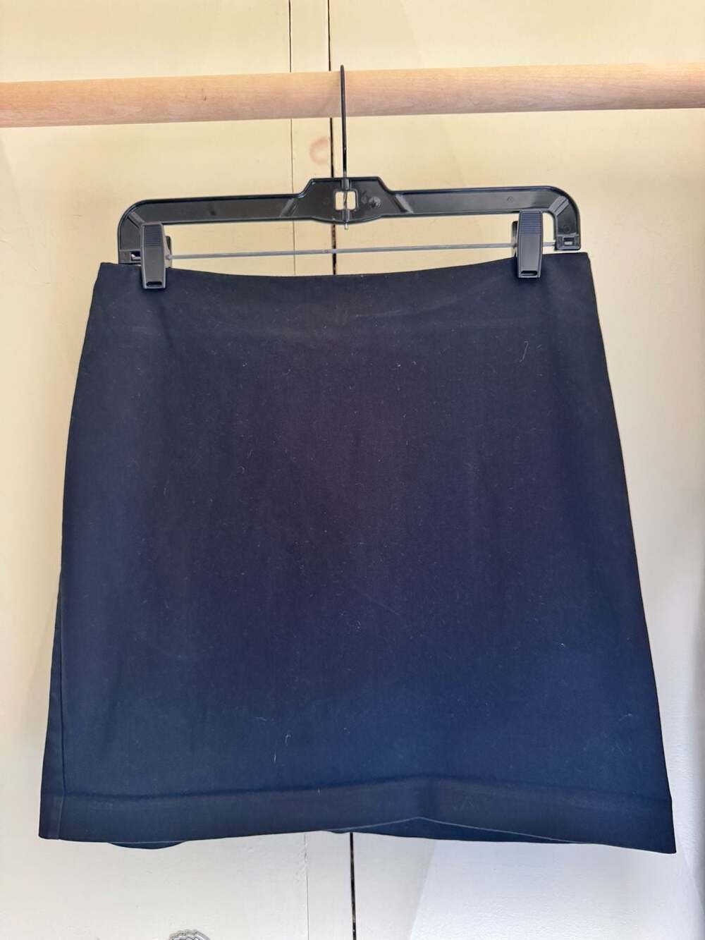 New York & Company Stretch Black Mini Skirt Size 6